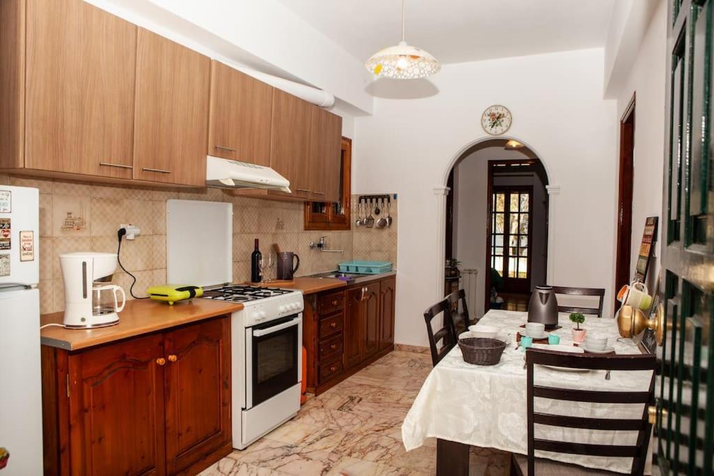 City Center, Sea View Apartment, Amelia! Anemomylos ภายนอก รูปภาพ